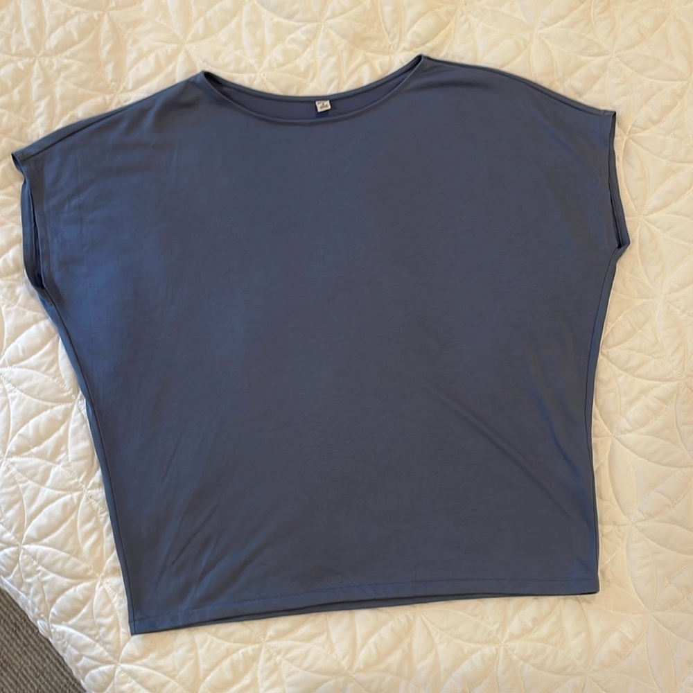 Uniqlo Short Sleeve Top